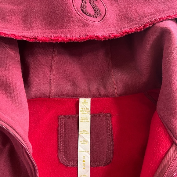 Lululemon Burgundy Wine Scuba Hoodie Size 10 - Picture 3 of 3